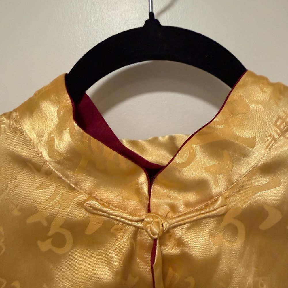 Stylish Red Women's Silk Jacket - Picture 13 of 14